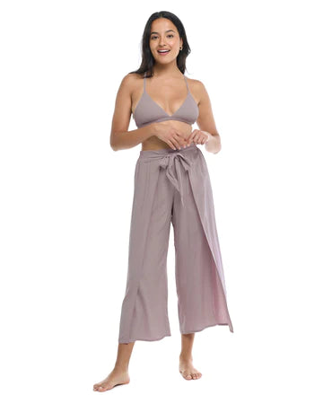 Belted cover ups for a more structured and fashionable lookST BARTS - PAIGE PANTS