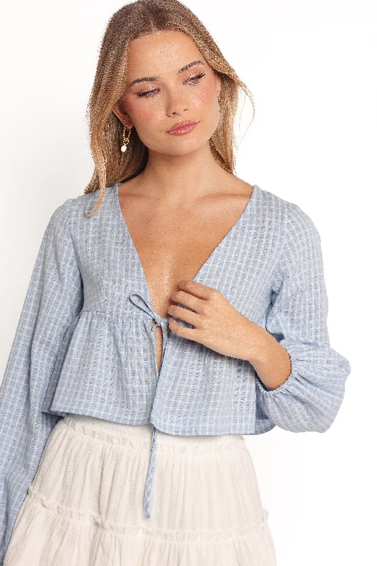 Plus - Size Women's Ruffled Crop Top in Pink for a Feminine and Flirty AppearanceSundara Long Sleeve Top - Blue Plus - Size Women's Ruffled Crop Top in Pink for a Feminine and Flirty AppearanceSundara Long Sleeve Top - Blue