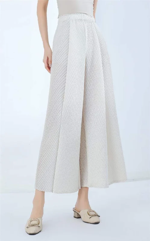 Sustainable organic cotton cover ups for eco - conscious beach loversVanite Couture Pants Cream 127 F24 Sustainable organic cotton cover ups for eco - conscious beach loversVanite Couture Pants Cream 127 F24