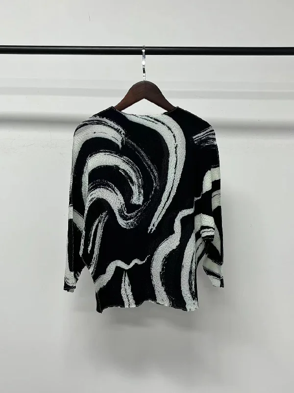 Quick - dry polyester cover ups for water sports enthusiastsVanite Couture Top 88337 F24 Quick - dry polyester cover ups for water sports enthusiastsVanite Couture Top 88337 F24